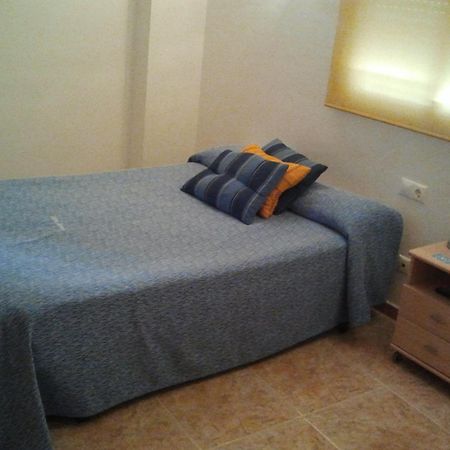 Hostal Arneva Orihuela Esterno foto